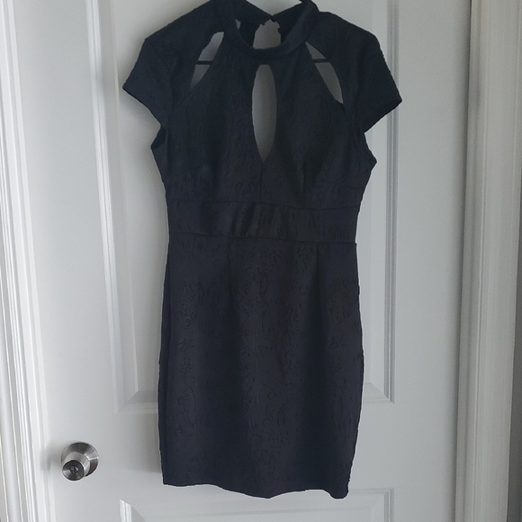 Dresses & Skirts - Black Halter Bodycon Mini Dress